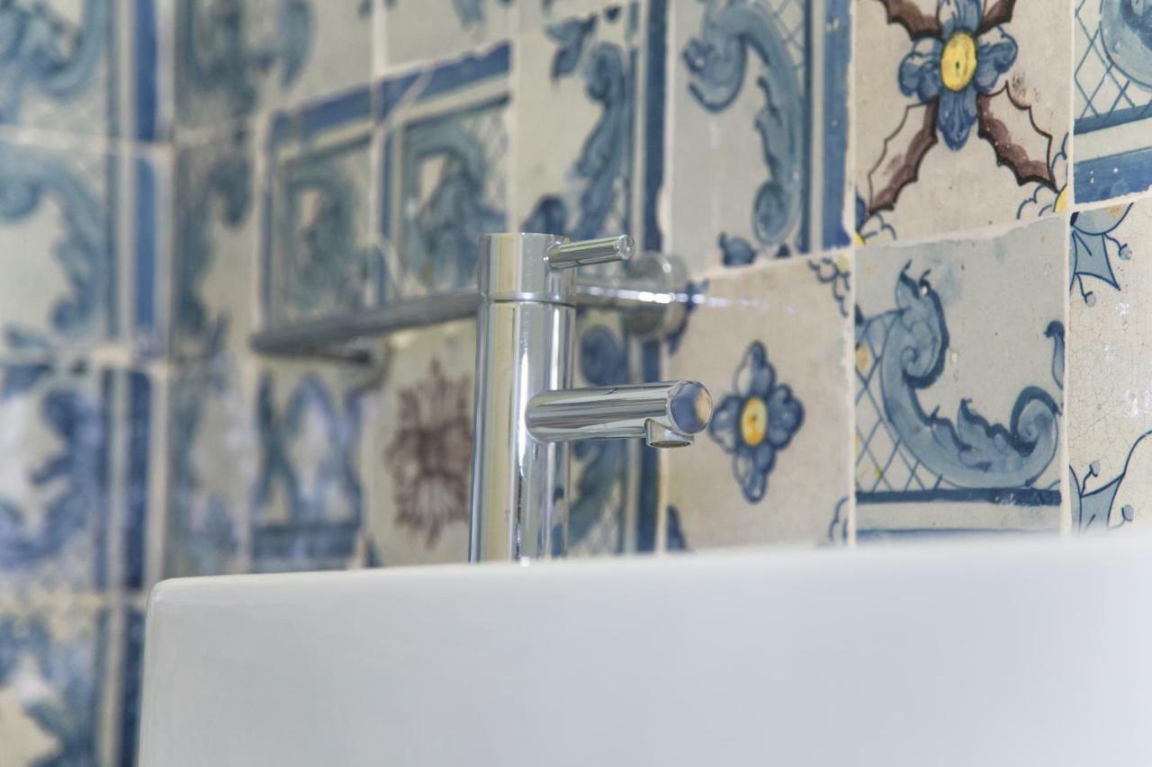 Tiles Of Sao Paulo Apartment Lisbon Luaran gambar